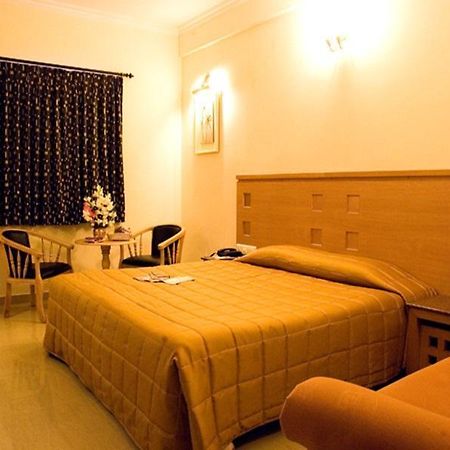 Park Plaza Hotel 코임바토르 외부 사진